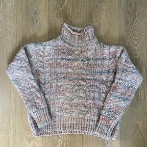 GAP sweater